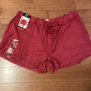 Gap shorts